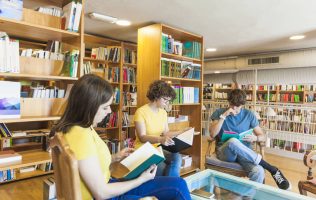 Cumberland-biblioteca