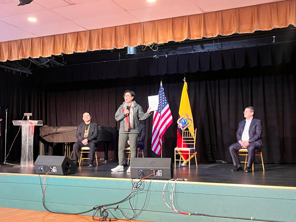 Balcón de Servicios María Gabriela Sommerfeld, ministra de Relaciones Exteriores de Ecuador