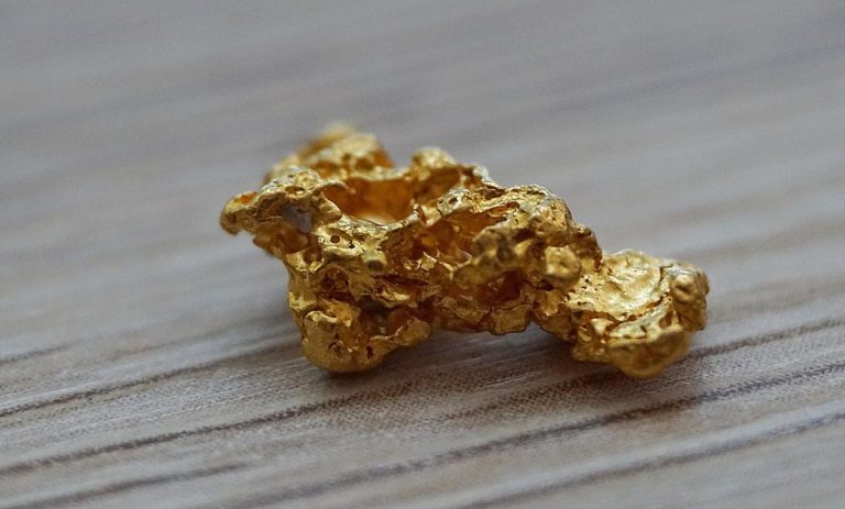 Supera el oro los 5,000 dólares por onza por primera vez en la historia ...