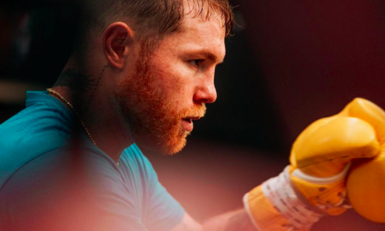 Planea Canelo Álvarez su despedida del boxeo en estadio de México
