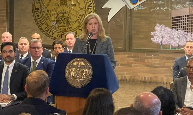 Reclama DSA la salida de Jessica Tisch tras operativo de ICE en NY