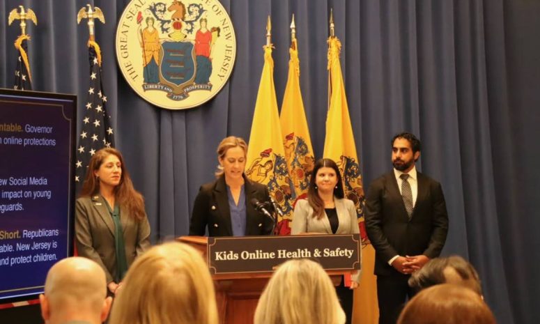Designa NJ a Rutgers como sede de investigación sobre redes sociales
