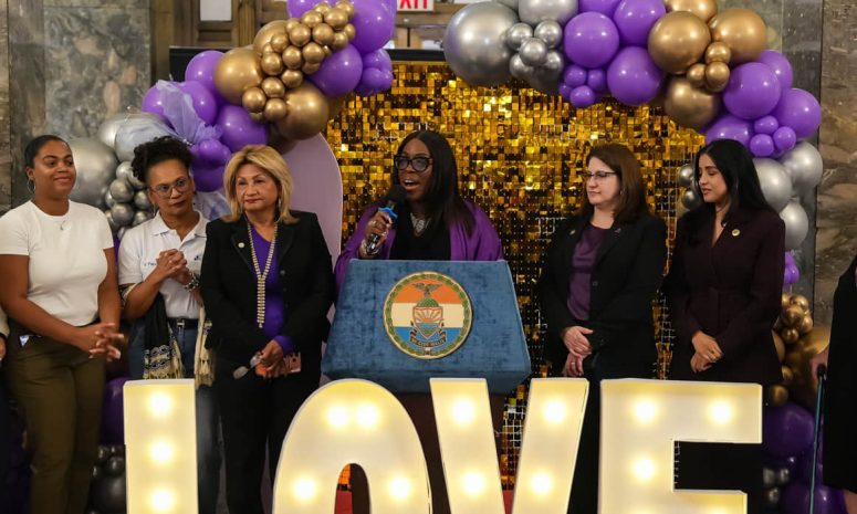 Impulsan espacio de cuidado para mujeres en Nueva York